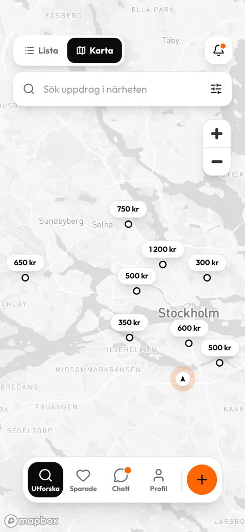 Köra-appen i kartläge med lediga uppdrag som prisetiketter över Stockholm, från 300 till 1 200 kr.